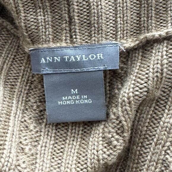 Ann Taylor Womens Sweater Medium Cardigan Grannycore Light Academia Long Sleeve - Picture 4 of 16